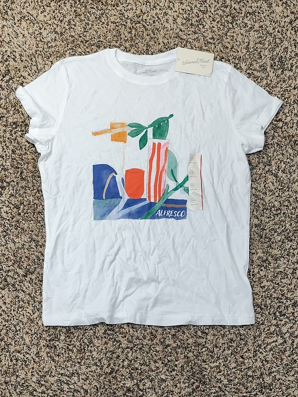 Universal Thread | Alfresco Graphic White Tee